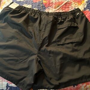 NWT Men's size 4xl NIKE SPORTSWEAR SPORT ESSENTIALS WOVEN LINED FLOW SHORTS!